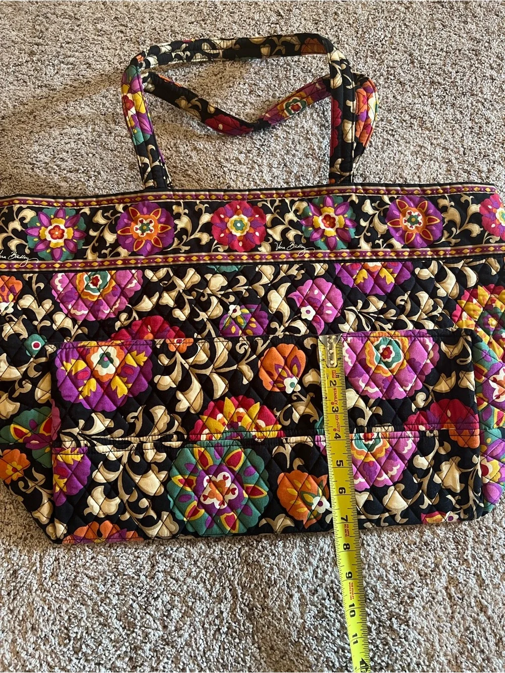 Vera Bradley Suzani Holiday Tote with Matching Makeup Bag 16”x14”x8” - Picture 11 of 11